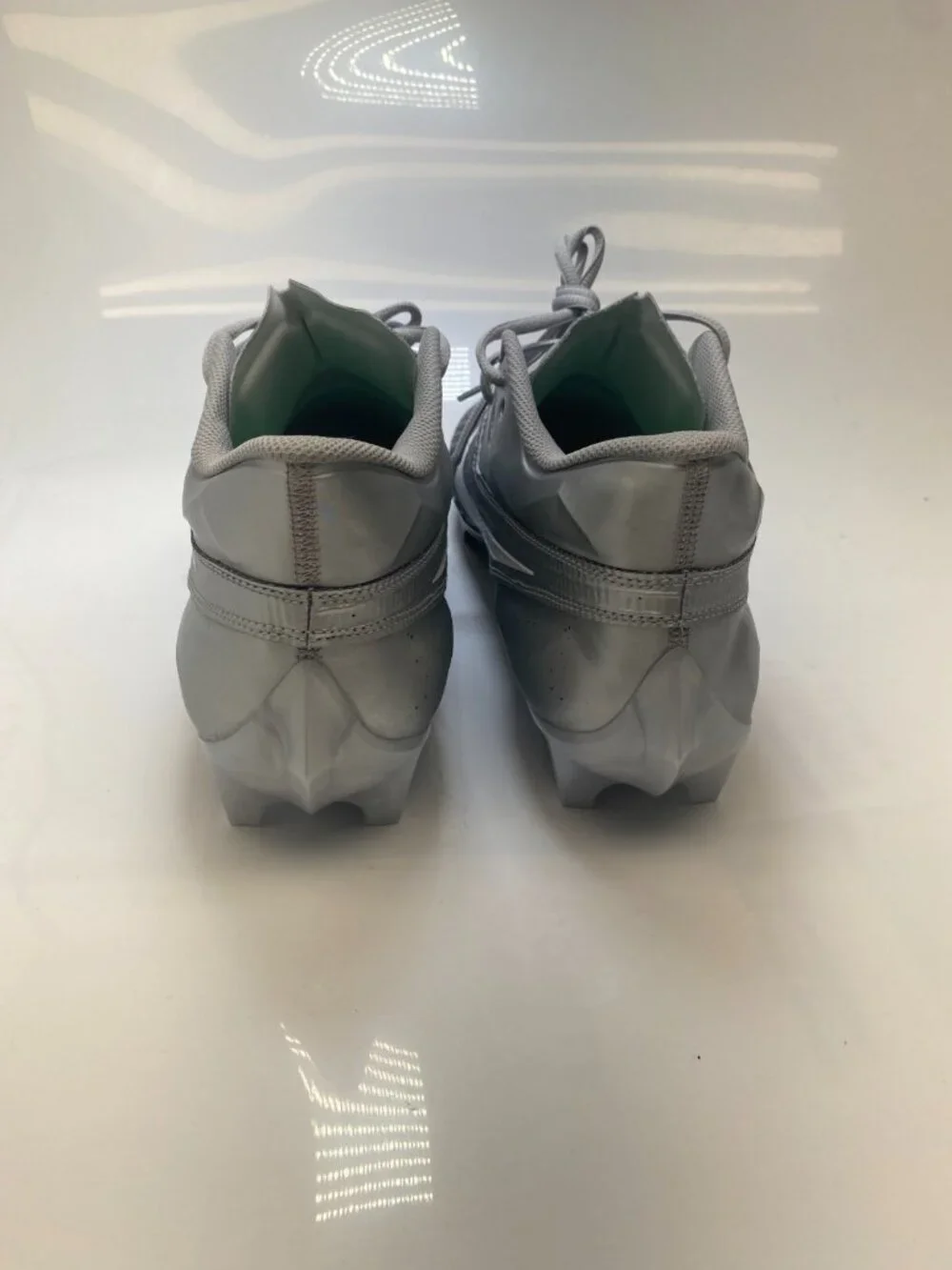 Nike Mens Vapor Edge Elite 360 2  Silver/Black Football Cleat Sz 12